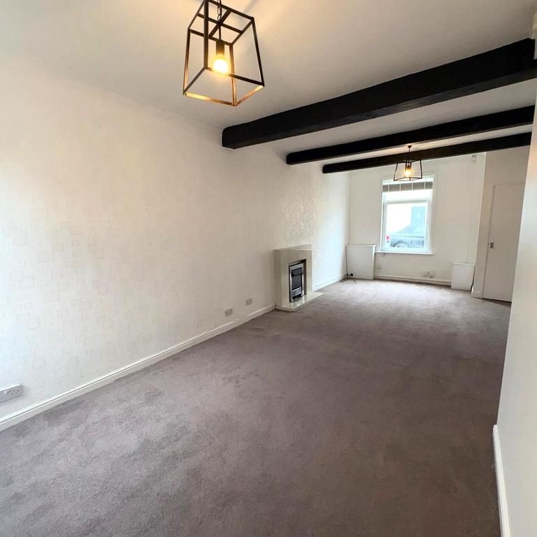 2 bedroom terraced house to rent - Photo 1