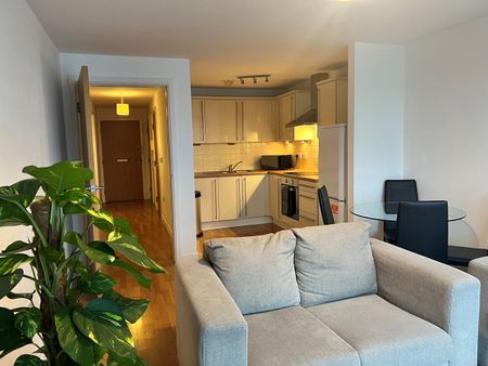 2 Bed Flat, Zenith, M3 - Photo 3