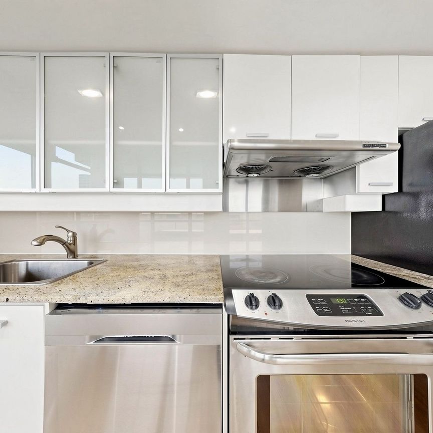 For Lease - 19 Singer Court Unit# 321, Toronto, Ontario - Photo 1
