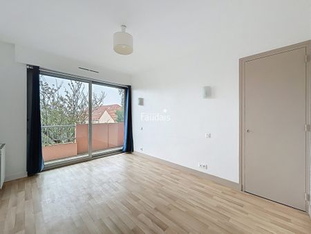 Location Appartement 3 pièces 73m² AGNEAUX 50180 - Photo 2