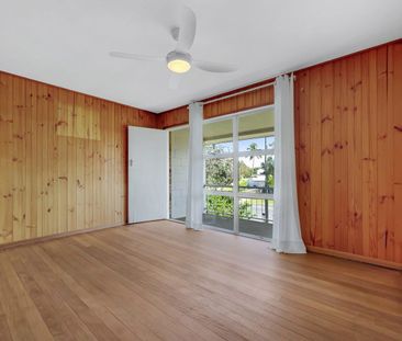 Beachside Marcoola Living with Space & Charm - Photo 4