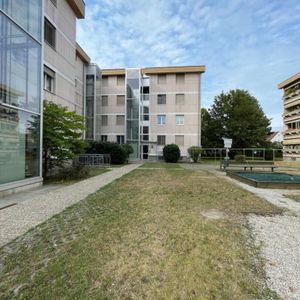 Nähe PlusCity: 3-Zimmerwohnung mit Loggia & TG-Platz in Traun/St. Martin – aktuell in Sanierung! Privates Kellerabteil inklusive! - Photo 2