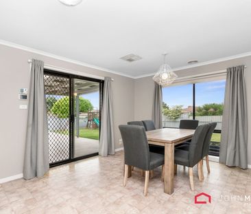 Designed for family functionality! - Photo 5