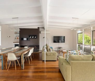 Hello…. Is it me you're looking for - Photo 2