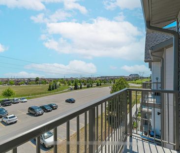 For Lease - 2635 William Jackson Drive Unit# 723, Pickering, Ontario - Photo 4