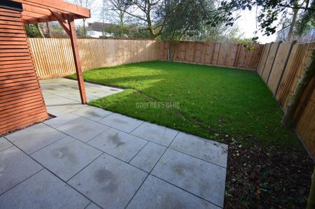 Millway Mil Hill NW7 - Photo 3