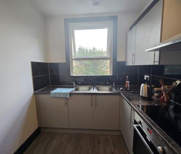 Stoke Newington Road, Hackney, London N16 - Photo 5