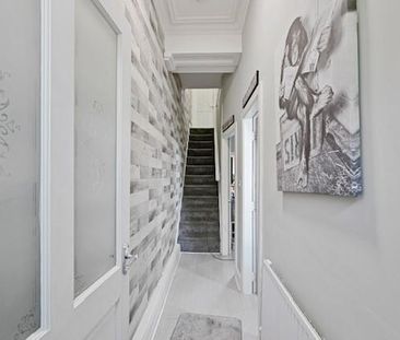 4 bedroom terraced house to rent - Photo 4