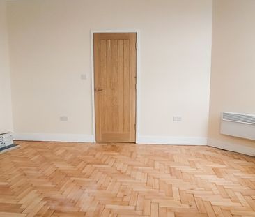 1 Bedroom Flat For Rent - Photo 2