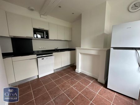 Location Appartement 3 pièces 62m² CAMBRAI 59400 - Photo 2