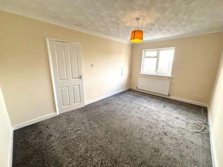 Greywell Road, Havant, PO9 - Photo 4