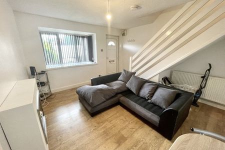 Hollben Court, Nottingham, Property for rent - Photo 4