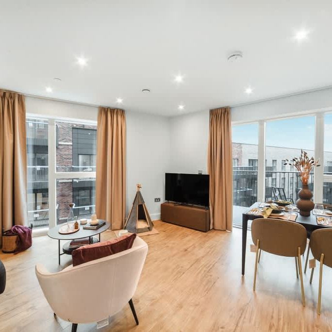 UNCLE, Colindale, NW9 - Photo 1