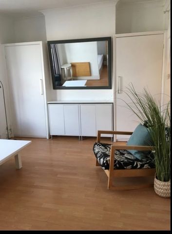 1 Bed Flat, Minard Rd, SE6 - Photo 3