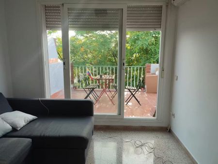 Passeig de Santa Coloma, Barcelona, Catalonia 08030 - Photo 4