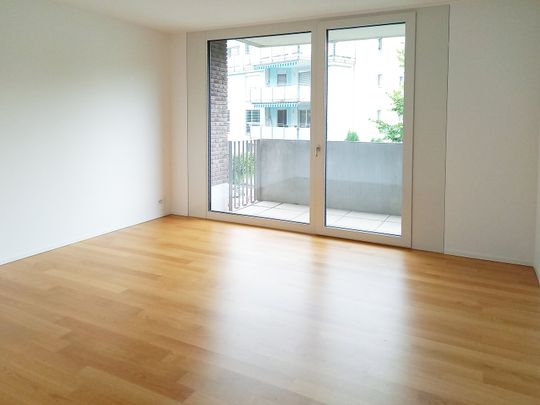 komfortable 3.5-Zimmerwohnung, gut mit ÖV erschlossen - Photo 1