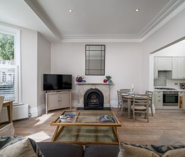 2 Bed Flat, Ongar Road, SW6 - Photo 1