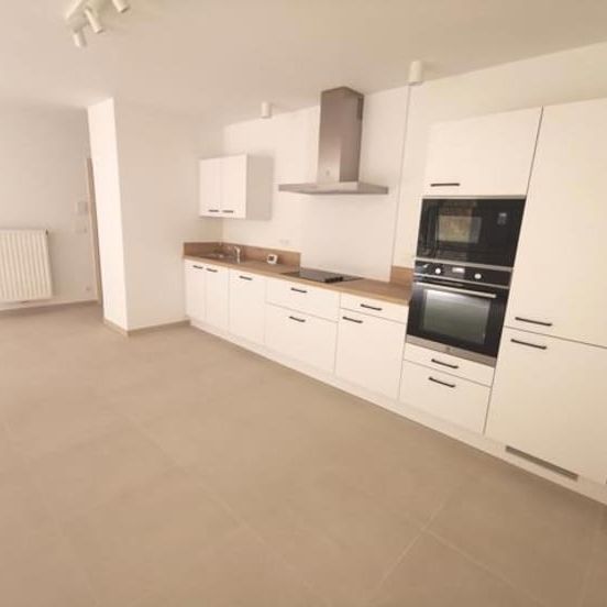 Appartement te huur - Foto 1
