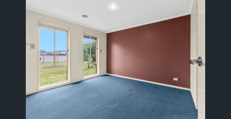 A PLACE TO CALL HOME - Photo 4