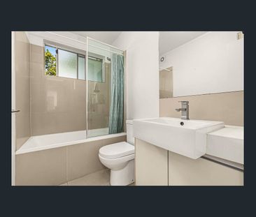 Two bedroom ground apartment - Photo 5