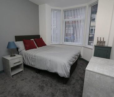 1 bedroom house of multiple occupation to rent - Photo 2