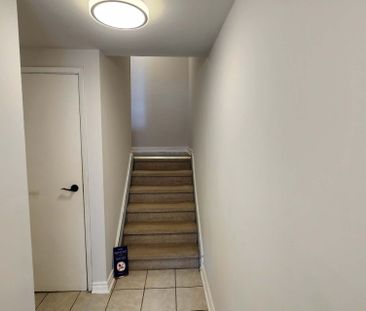 For Lease - 44 Chester Le Boulevard Unit# 6, Toronto, Ontario - Photo 2