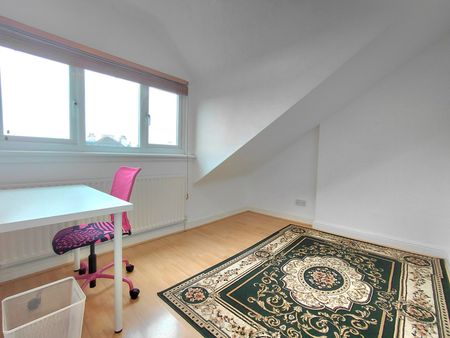 Mountfield Road, Finchley, London N3 - Photo 3