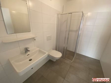 JETZT 1 MONAT MIETFREI – Tolle 2-Zimmer-Wohnung mit Loggia - Photo 2