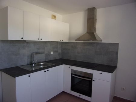 Location Appartement 3 pièces 84m² VERNON 27200 - Photo 3