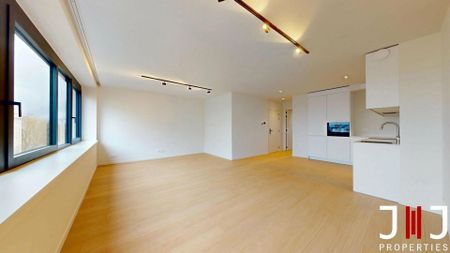 Flat for rent - Photo 2