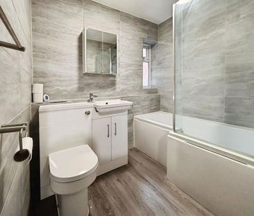 1 bedroom ground floor flat to rent - Photo 1