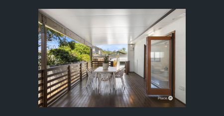 Space, Style, and Flexibility in the Heart of Wavell Heights - Photo 4