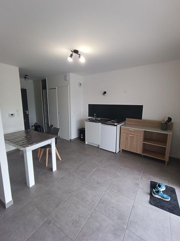 T1BIS Meublé Neuf Vesoul - Photo 4