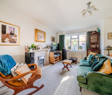 3 bedroom detached house to rent - Photo 3