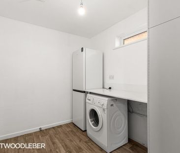 3 bedroom semi-detached house to rent - Photo 6