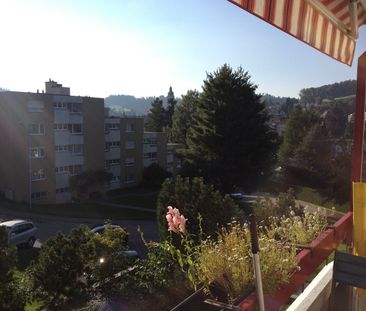 schöne 2.5-Zi. Wohnung an ruhiger Lage - Photo 1