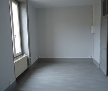 Location Appartement 2 pièces 39m² NEVERS 58000 - Photo 1