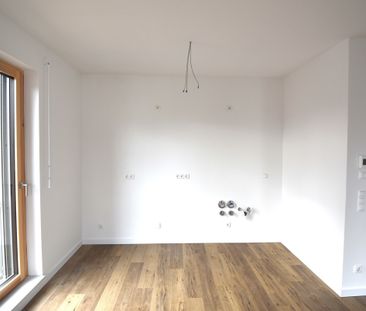 Wildau: Moderne 2 Zimmer mit 68 m², Balkon, Keller und KFZ Stellplatz! - Photo 5