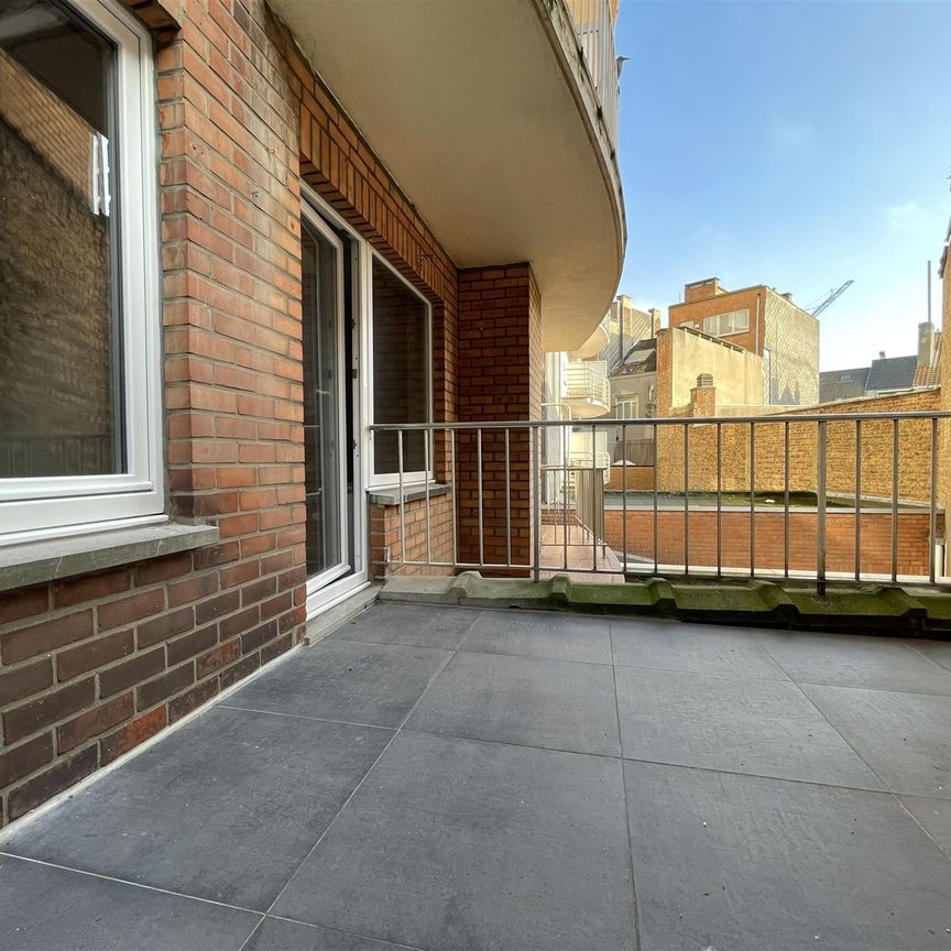 Appartement met 2 slaapkamers op de zeedijk - Photo 1