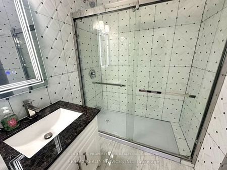 For Lease - 7600 Middleshire Drive Unit# Upper, Mississauga, Ontario - Photo 5