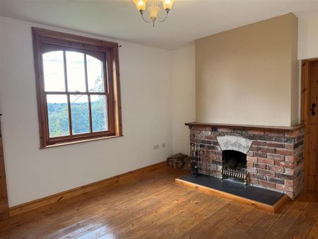 4 bedroom detached house to rent - Photo 4