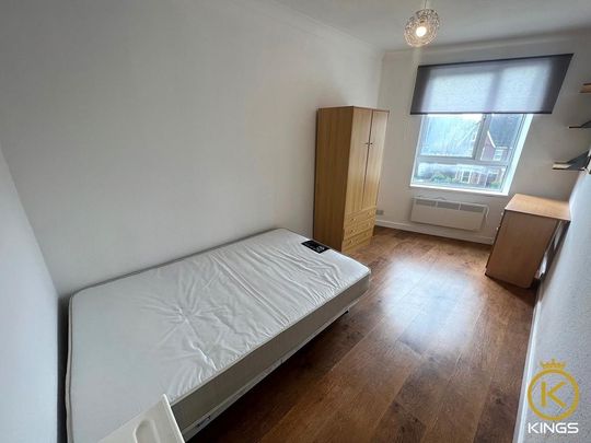 3 bedroom apartment to rent - Photo 1