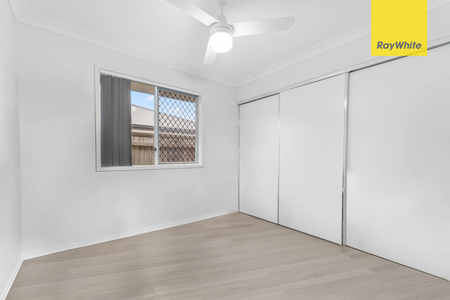 Spacious family home with 4 Bedroom, 2 Bathroom, Solar and Aircons - Photo 5