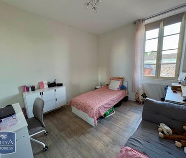 Location Appartement 3 pièces 85m² ST LEONARD DE NOBLAT 87400 - Photo 6