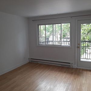 Ahuntsic 3.5 appartement 1 chambre 1 salle de bain - Photo 2