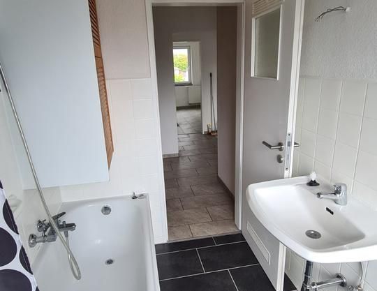 3-Zi-Whg Balkon, WHV Heppens, 200m Kurpark, 1.100 m Marinearsenal - Foto 1