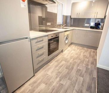 Gilmartin Grove, L6 - Photo 4