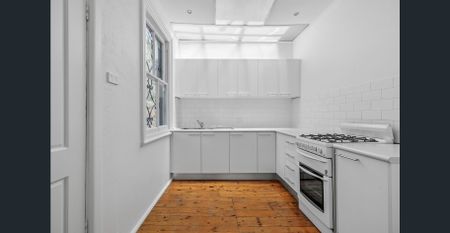 Classic terrace bordering Paddington, Darlinghurst, Surry Hills - Photo 3