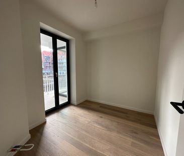 Modern appartement met uitzicht op een sfeervolle binnentuin - Photo 4