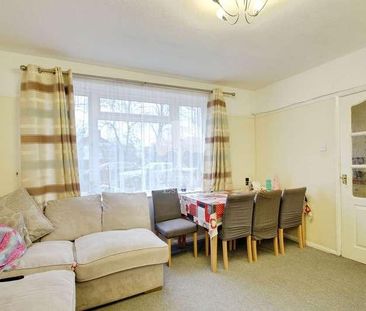 Ripley Close, Langley, SL3 - Photo 2